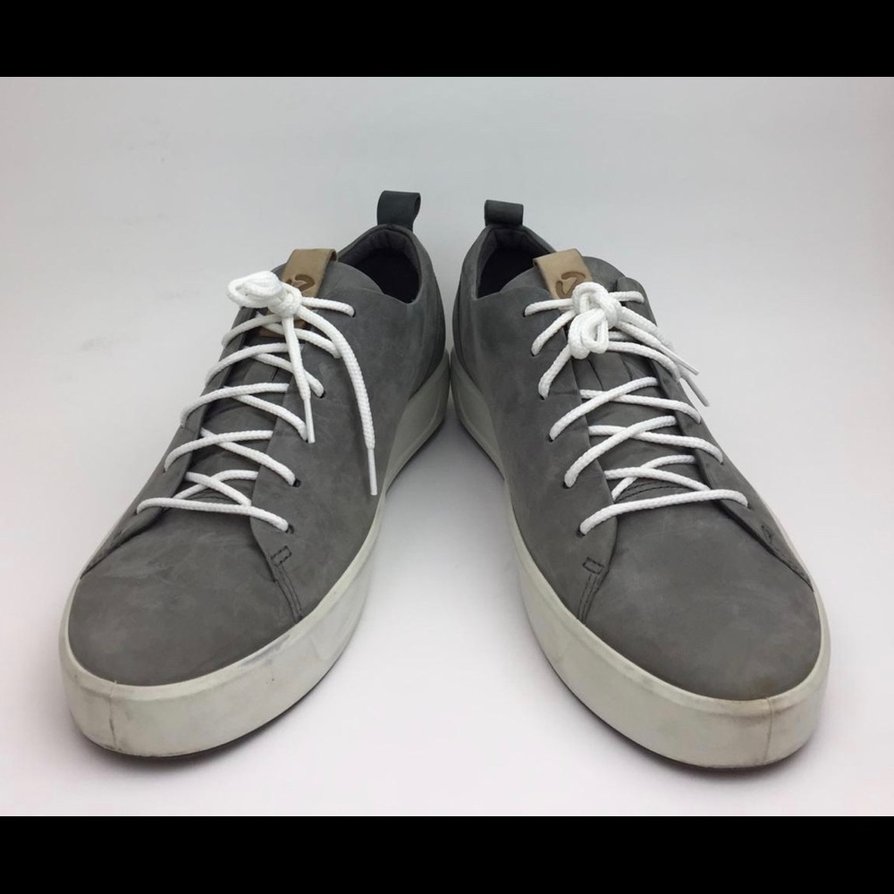 ECCO Soft VIII Sneaker sz 9